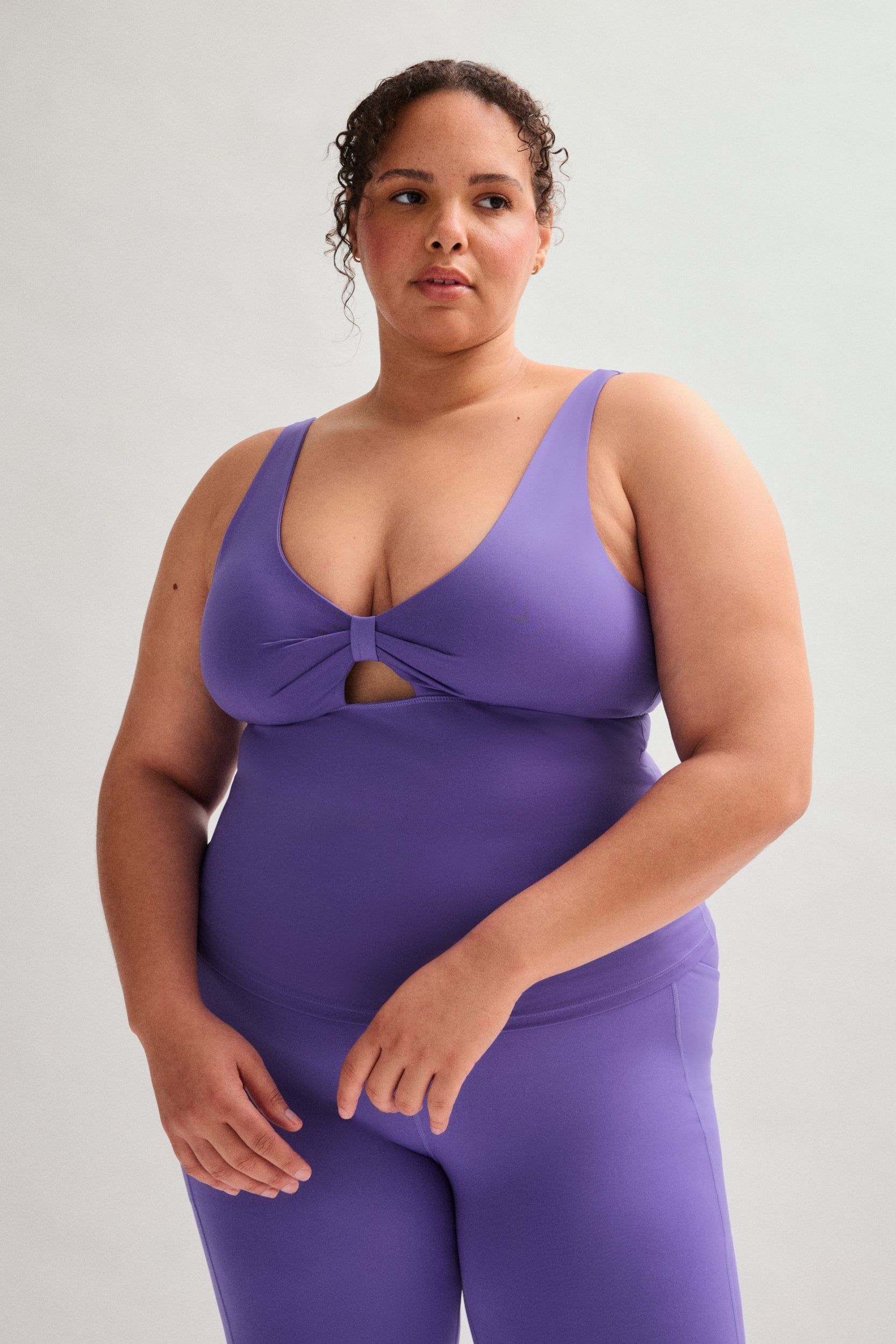 3099_MeredithBowTank_2XL_Aurora_4073_4074_WaistbandPocket_XL_Aurora_0928_web_2500x