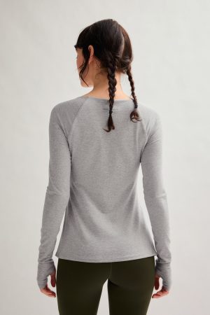 Coyote ReSet High-Low Long Sleeve Top