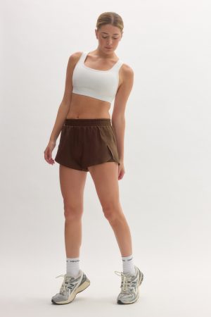 Chestnut Trail Short