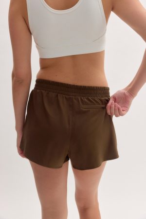 Chestnut Trail Short
